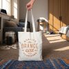 Totebag Keren: Kanvas Urban untuk Penampilan Stylish
